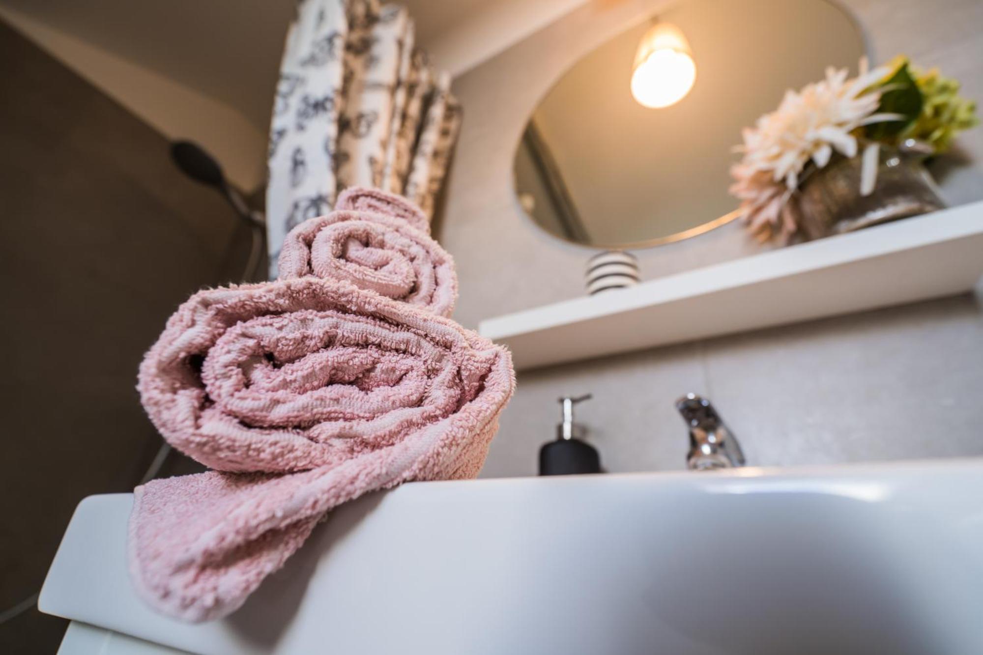 Pitypang Apartman Siófok Exteriör bild